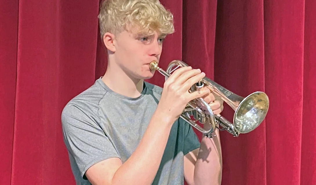 Musical cornet deals